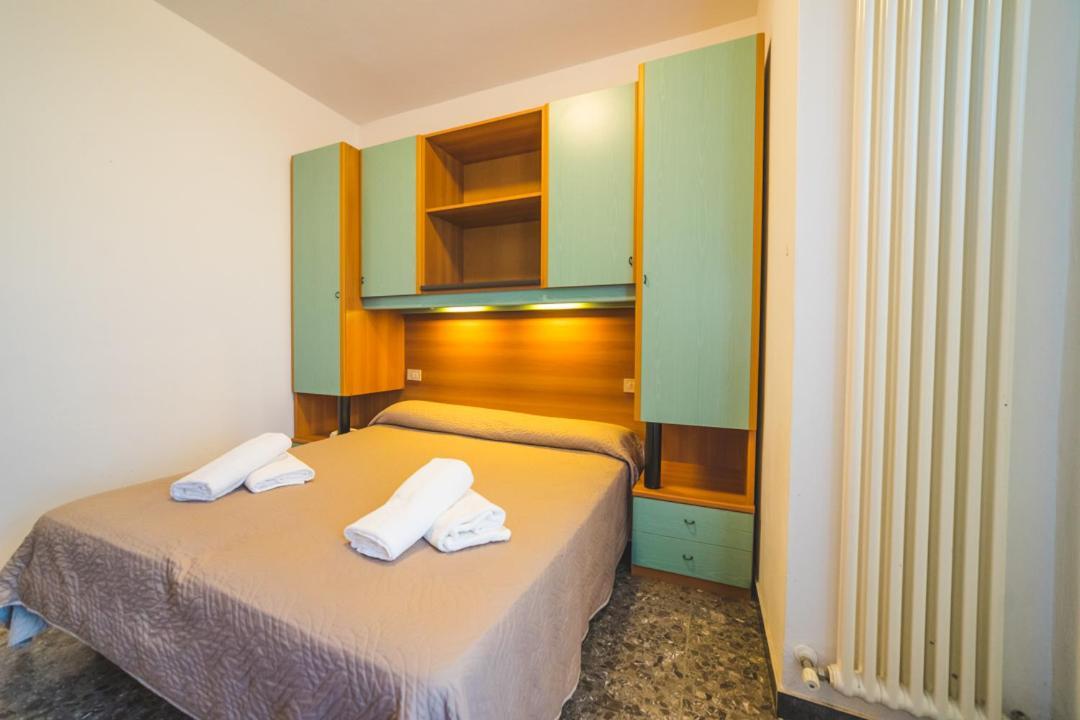 Hotel Grand Prix Sottomarina Exterior foto