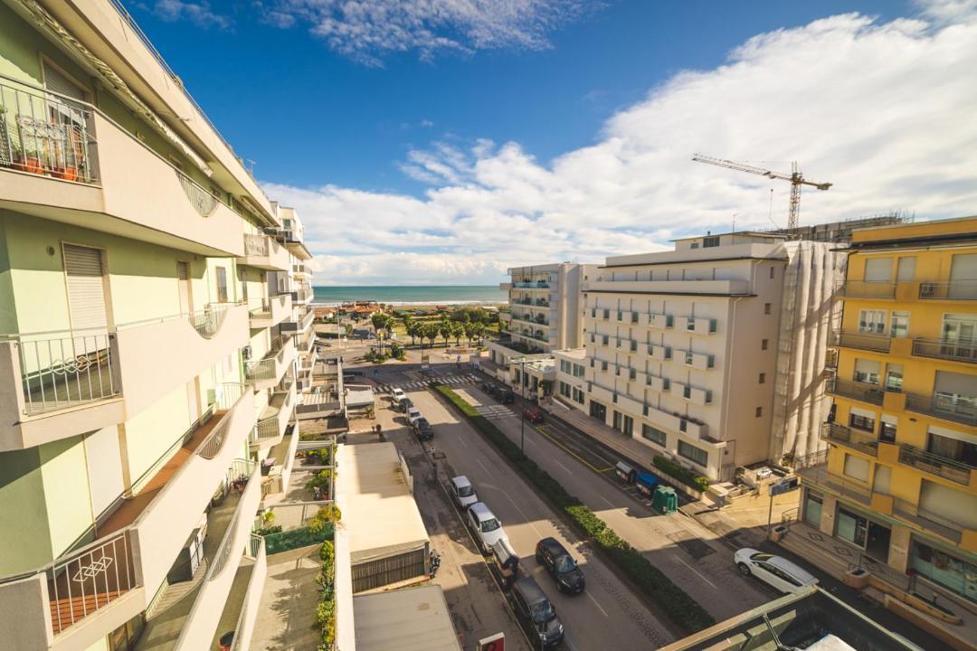 Hotel Grand Prix Sottomarina Exterior foto